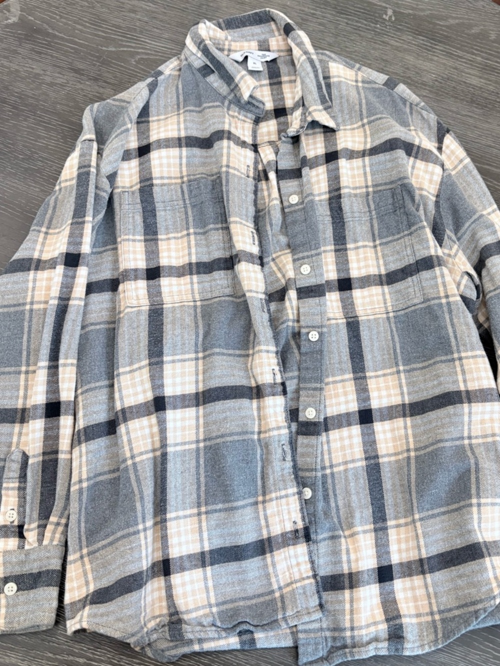 Old Navy Blue, Gray and Cream Plaid Button-Up Shirt